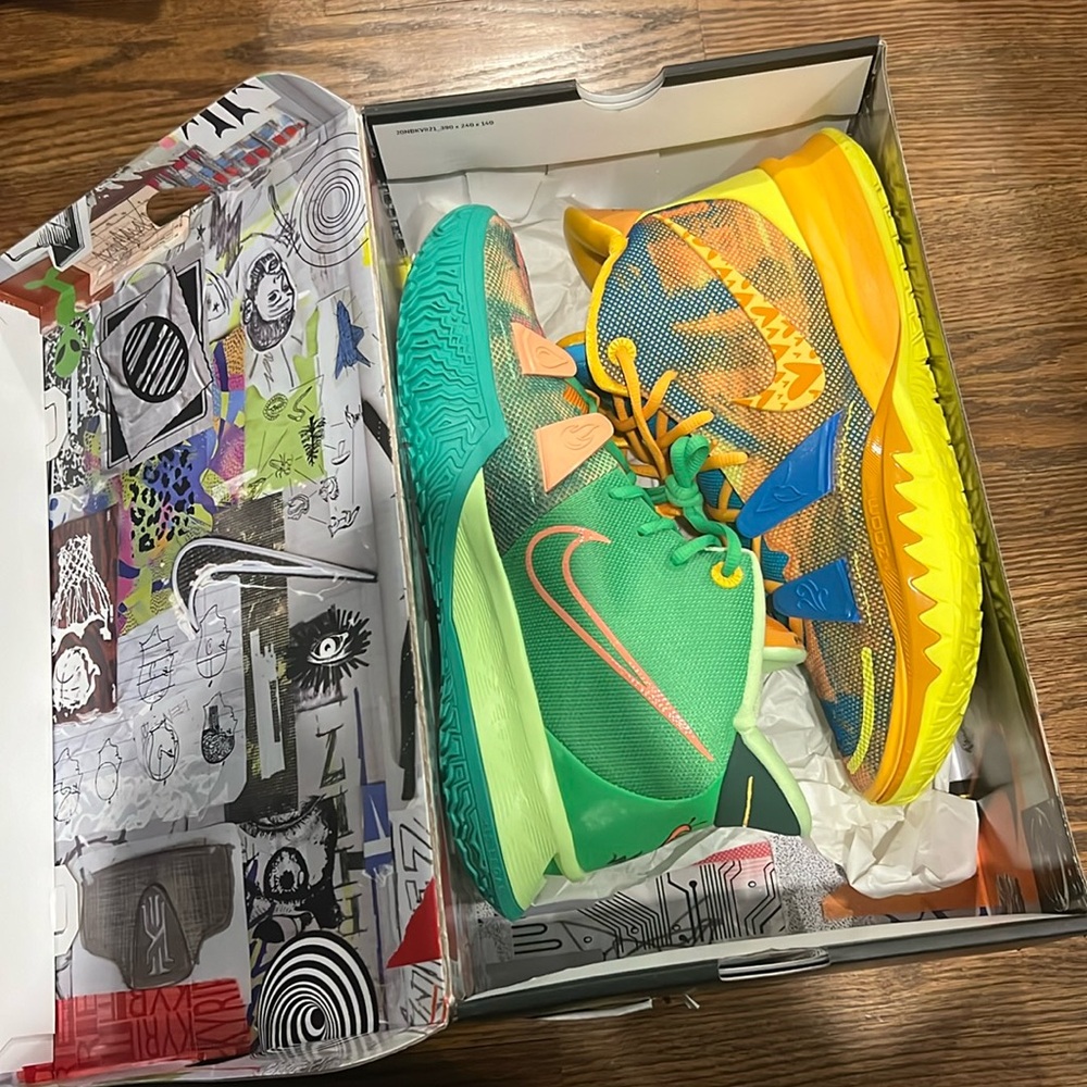 Kyrie 7 Brand New Size 13 with box